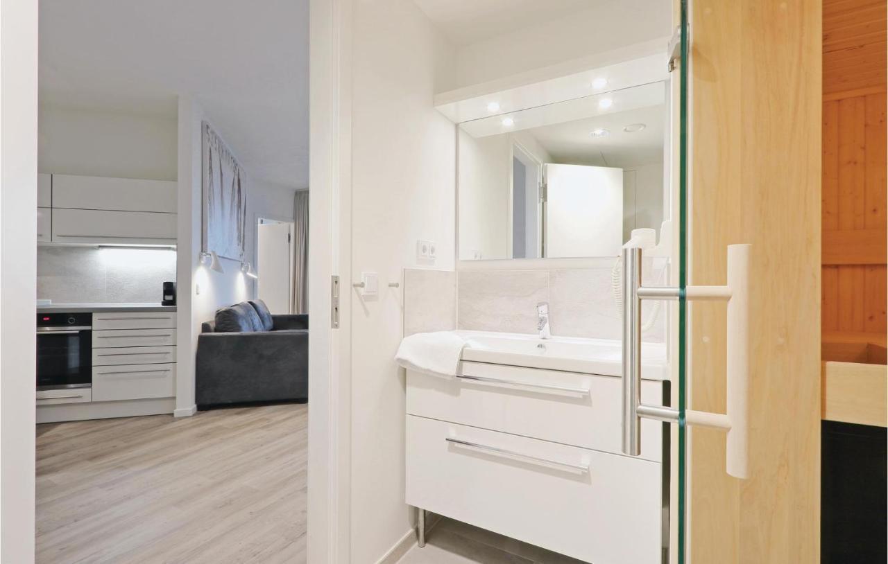 Gorgeous Apartment In Luebeck Travemuende With Wifi Zewnętrze zdjęcie